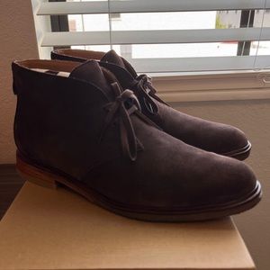 Clarks Brown Suede Chukka Boots Men’s Size 11